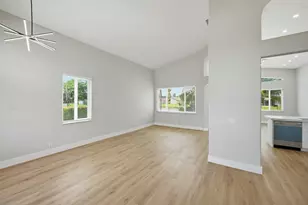 285 NW 45th Terrace, Deerfield Beach, FL 33442 - Photo 10