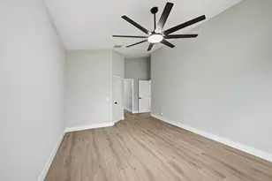 285 NW 45th Terrace, Deerfield Beach, FL 33442 - Photo 24
