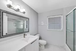 9822 Harbour Lake Cir, Boynton Beach, FL 33437 - Photo 34