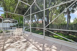 9822 Harbour Lake Cir, Boynton Beach, FL 33437 - Photo 36