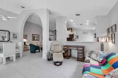 9822 Harbour Lake Circle, Boynton Beach, FL 33437 - Photo 14