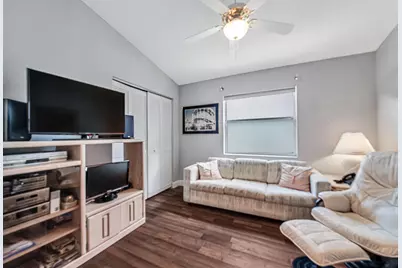 9822 Harbour Lake Circle, Boynton Beach, FL 33437 - Photo 22