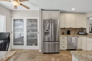 7701 Glendevon Ln, Delray Beach, FL 33446 - Photo 2