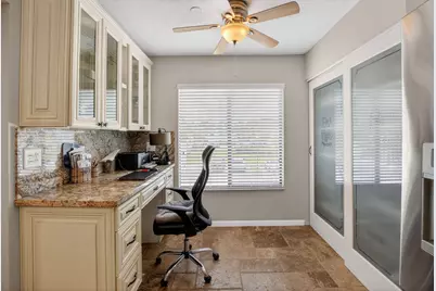 7701 Glendevon Lane #1907, Delray Beach, FL 33446 - Photo 4