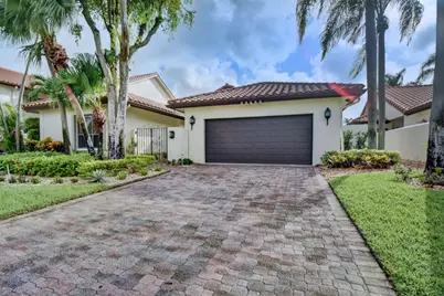 22595 Esplanada Circle W, Boca Raton, FL 33433 - Photo 4