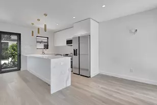 1361 SE 4th St, Deerfield Beach, FL 33441 - Photo 12