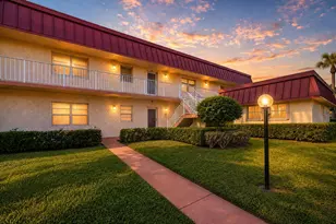12012 Greenway Cir S, Royal Palm Beach, FL 33411 - Photo 8