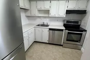 1005 Country Club Dr, Margate, FL 33063 - Photo 2