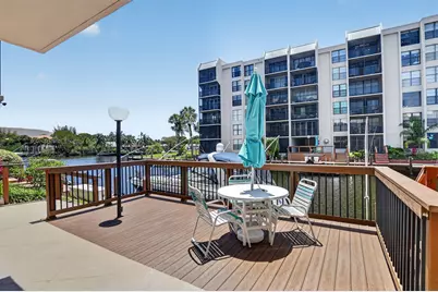 8 Royal Palm Way #203, Boca Raton, FL 33432 - Photo 24