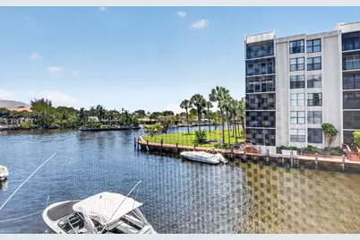 8 Royal Palm Way #203, Boca Raton, FL 33432 - Photo 24