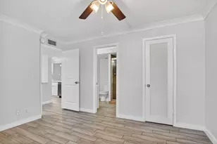 8 Royal Palm Way, Boca Raton, FL 33432 - Photo 22