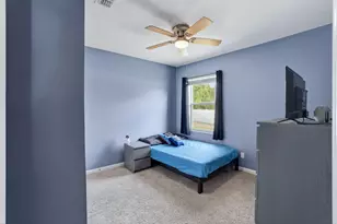 557 SW Columbus Dr, Port Saint Lucie, FL 34953 - Photo 38