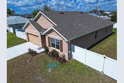 557 SW Columbus Drive, Port Saint Lucie, FL 34953 - Photo 4