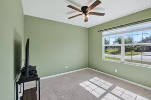 557 SW Columbus Dr, Port Saint Lucie, FL 34953 - Photo 32