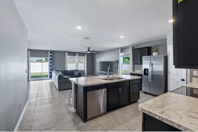 557 SW Columbus Drive, Port Saint Lucie, FL 34953 - Photo 8