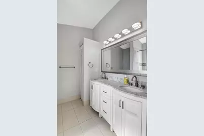 215 NW 40th Avenue, Delray Beach, FL 33445 - Photo 18