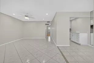 149 Hastings I, West Palm Beach, FL 33417 - Photo 6