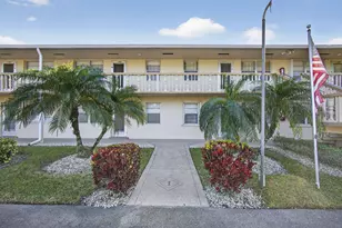 149 Hastings I, West Palm Beach, FL 33417 - Photo 2