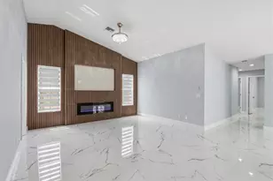 104 Oxford Ct, Royal Palm Beach, FL 33411 - Photo 14