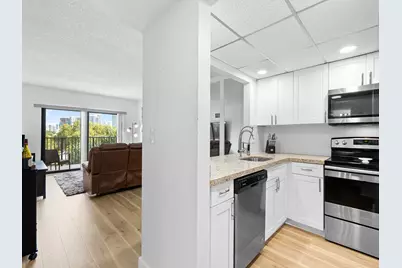 900 River Reach Drive #406, Fort Lauderdale, FL 33315 - Photo 4