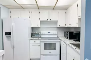 163 Tuscany C, Delray Beach, FL 33446 - Photo 8