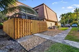7780 Courtyard Run W, Boca Raton, FL 33433 - Photo 22