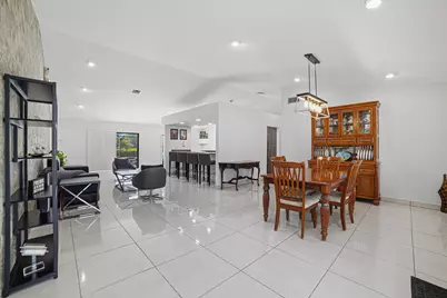 7614 NW 87th Avenue, Tamarac, FL 33321 - Photo 16