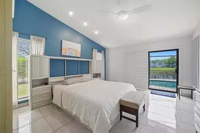 7614 NW 87th Avenue, Tamarac, FL 33321 - Photo 8
