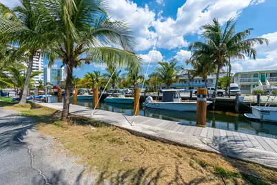 3225 Canal Drive, Pompano Beach, FL 33062 - Photo 52