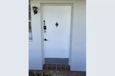 30 SE 13th Street #A2, Boca Raton, FL 33432 - Photo 2