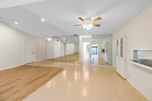 13257 Touchstone Pl, Palm Beach Gardens, FL 33418 - Photo 10