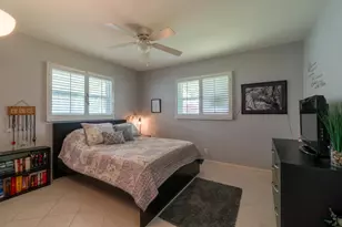 119 SW 9th St, Boynton Beach, FL 33426 - Photo 16