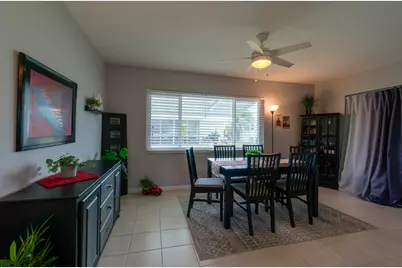 119 SW 9th Street, Boynton Beach, FL 33426 - Photo 10