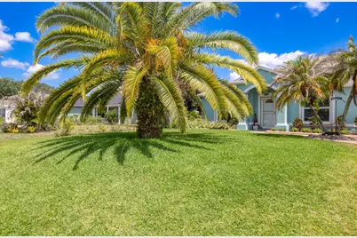 613 SE Dean Terrace, Port Saint Lucie, FL 34984 - Photo 4