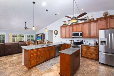 613 SE Dean Terrace, Port Saint Lucie, FL 34984 - Photo 6