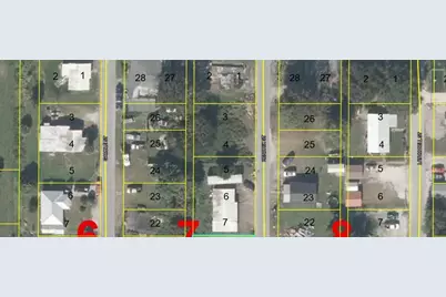 1075 Hendrix Street, Moore Haven, FL 33471 - Photo 1