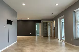 2080 SE Elmhurst Rd, Port Saint Lucie, FL 34952 - Photo 4