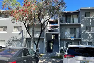 1068 N Benoist Farms Rd, West Palm Beach, FL 33411 - Photo 2