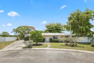 1720 SW 10th St, Boca Raton, FL 33486 - Photo 2