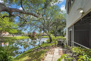 9499 NW 42nd St, Sunrise, FL 33351 - Photo 34
