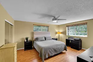 9499 NW 42nd St, Sunrise, FL 33351 - Photo 20