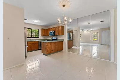 1526 SE Dewberry Court, Port Saint Lucie, FL 34952 - Photo 6