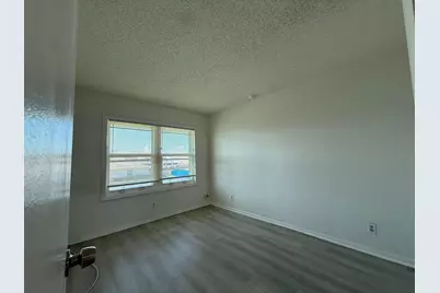 347 Gulfstream Road, Dania Beach, FL 33004 - Photo 10