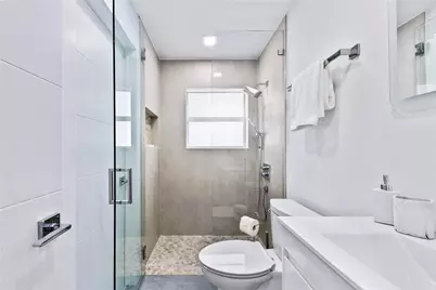 3329 NE 17th Street, Fort Lauderdale, FL 33305 - Photo 16