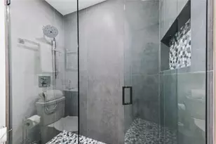 3329 NE 17th St, Fort Lauderdale, FL 33305 - Photo 14