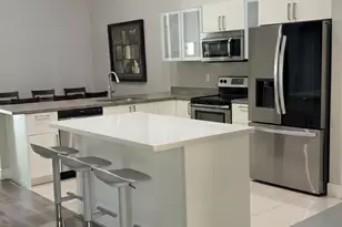 521 W Palm Aire Dr, Pompano Beach, FL 33069 - Photo 8