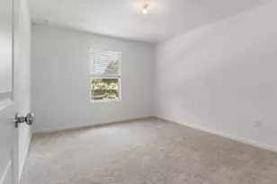 2405 88th Ave, Vero Beach, FL 32966 - Photo 34