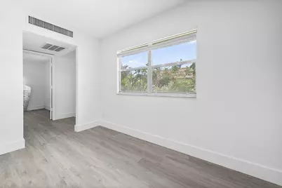 154 Seville G, Delray Beach, FL 33446 - Photo 30