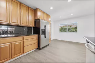 154 Seville G, Delray Beach, FL 33446 - Photo 18