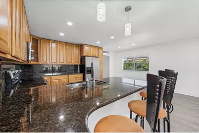 154 Seville G, Delray Beach, FL 33446 - Photo 20